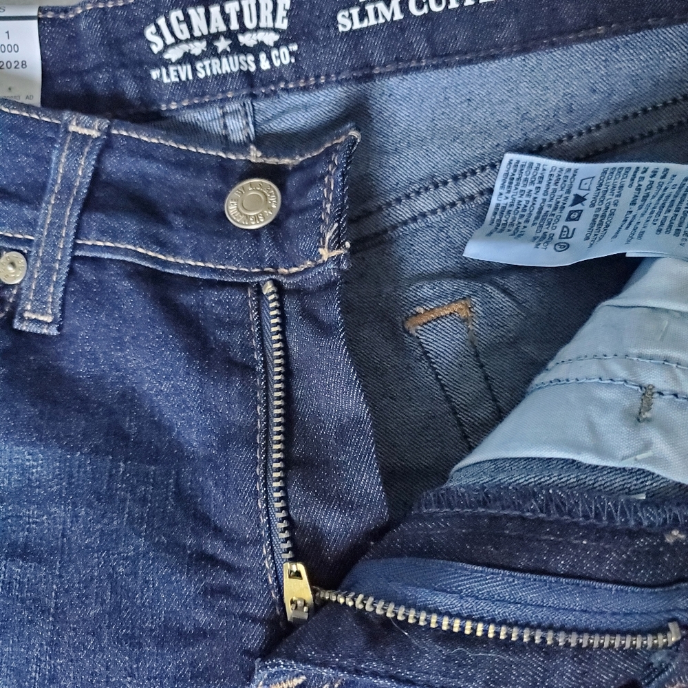 Signature by Levi Strauss Modern Slim Cuff Jeans Dark Wash - Sz 8 - Picture 9 of 12
